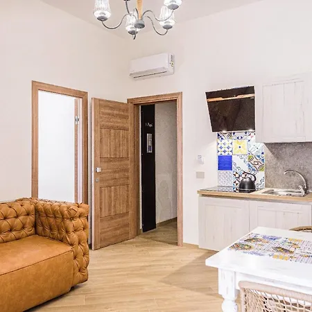 Apartment Incao I Pupi House *